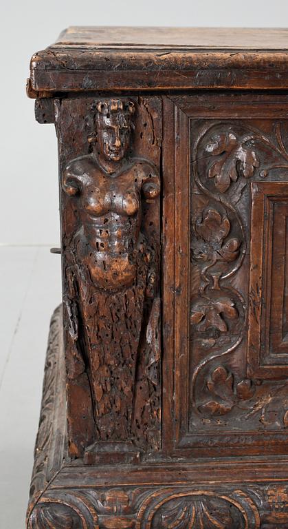 CASSONE, renässansstil, 1600/1700-tal, Italien.