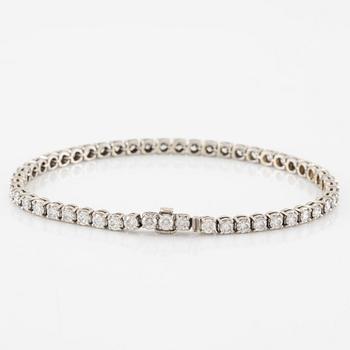 Tennis bracelet, platinum with brilliant-cut diamonds.
