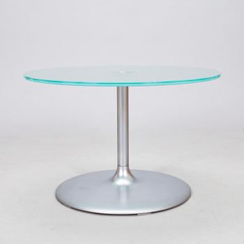 A 21st century coffee table / side table for Walter Knoll.