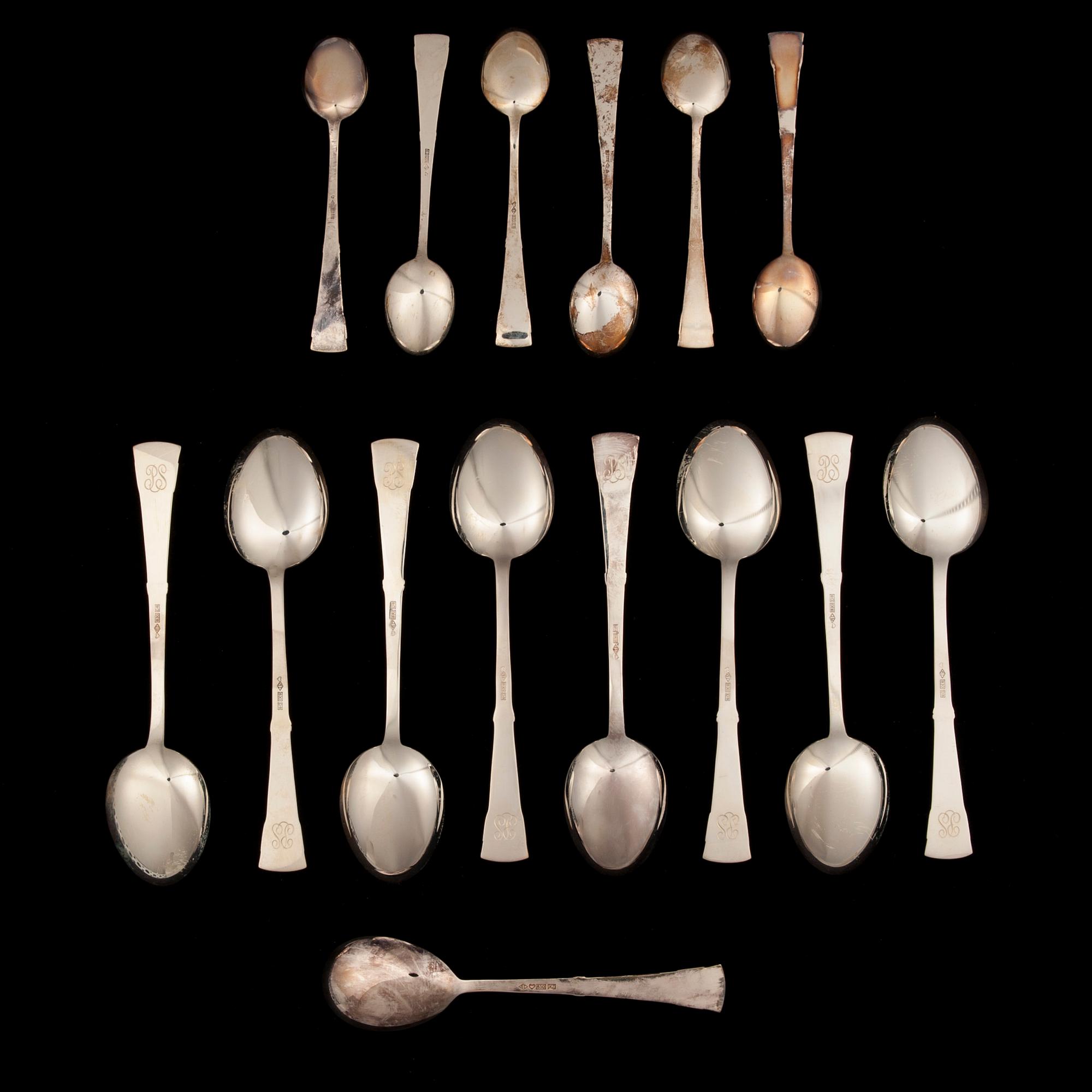 SKEDAR, 8+1+6 st, silver, "Tähkä", A. Tillander, Helsingfors, 1970-80-tal. Totalvikt 344 g.