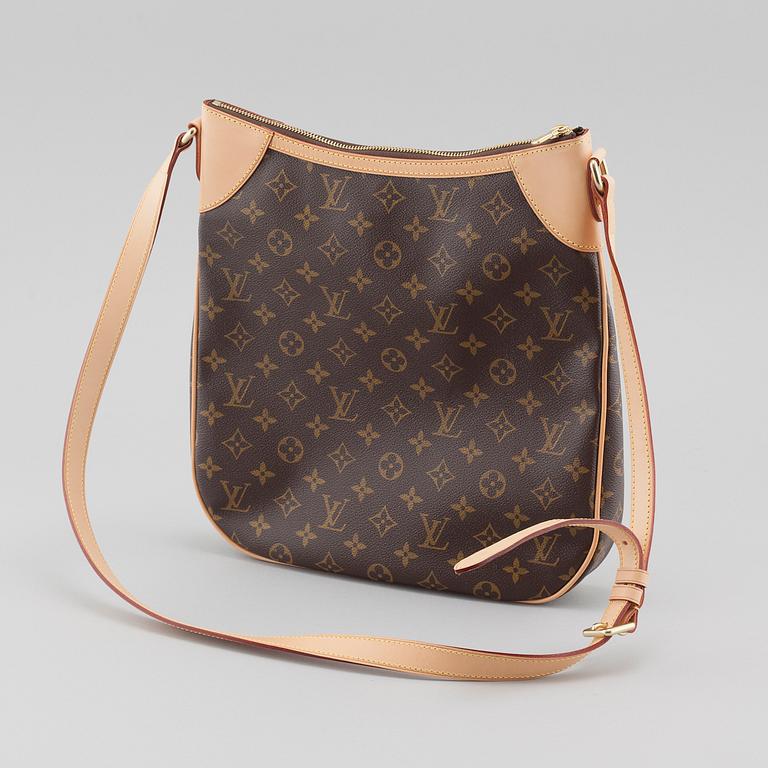 LOUIS VUITTON, a monogram canvas  "Odeon MM" sholder bag.