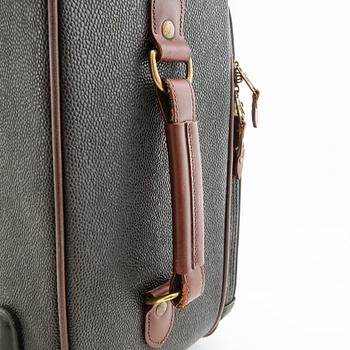 Mulberry, vintage suitcase.