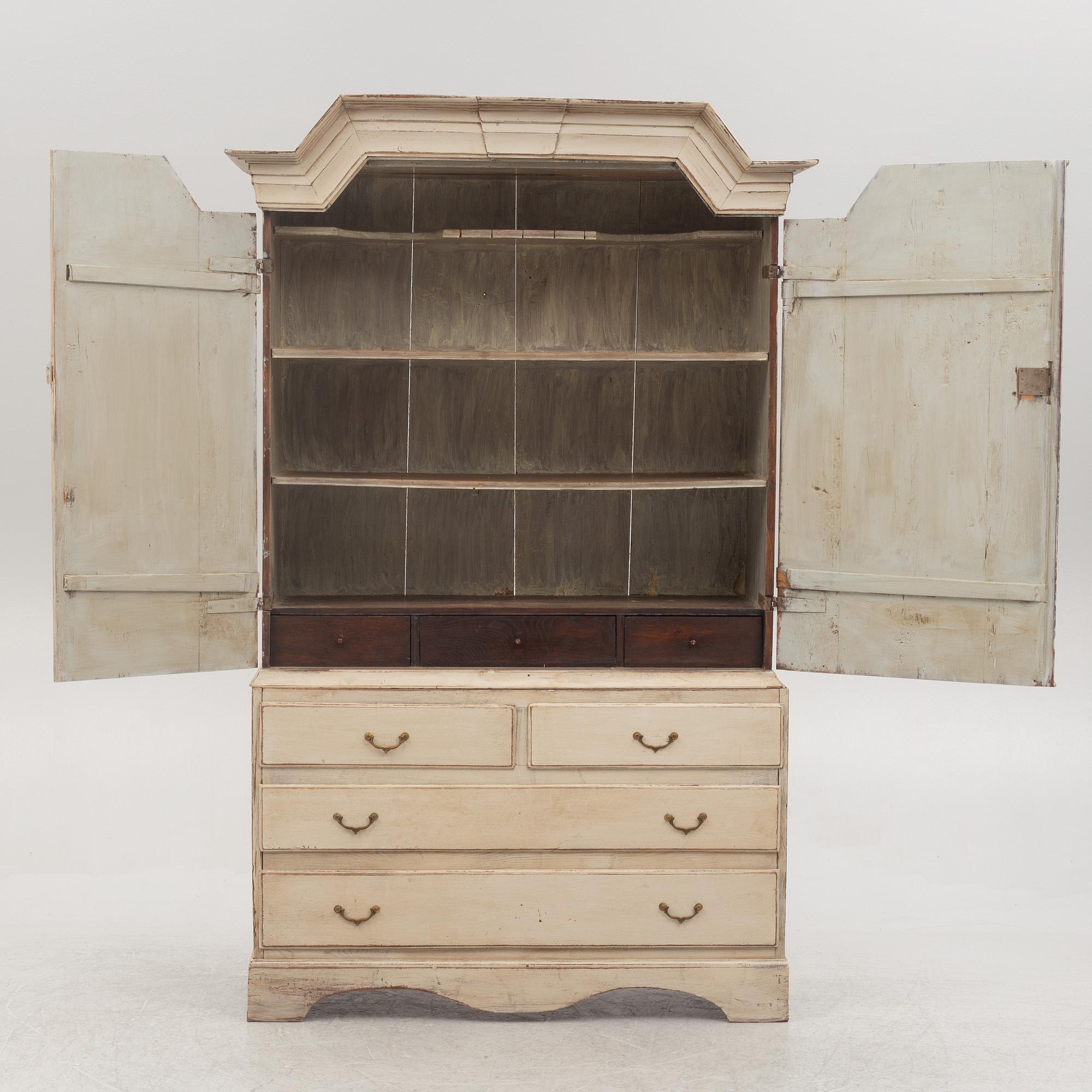 A 18th century cabinet.