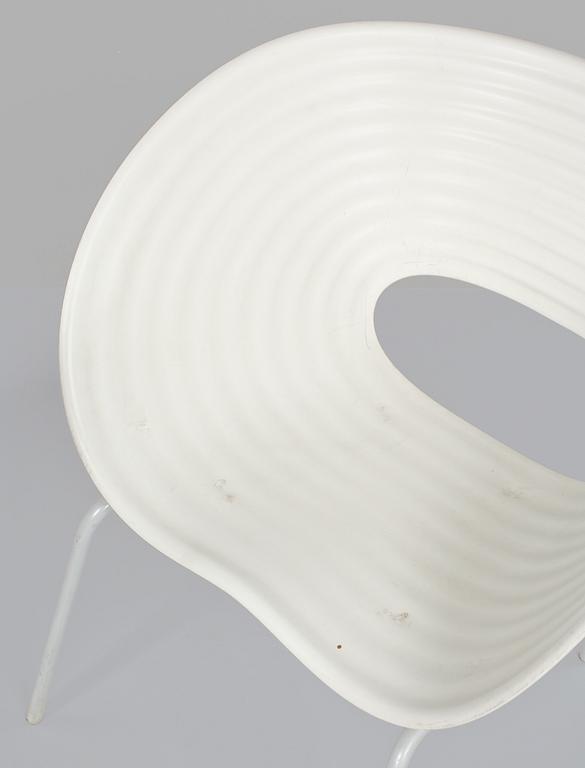 STOLAR, 2 st, "Tom Vac", formgivna av Ron Arad, Vitra, 1999.