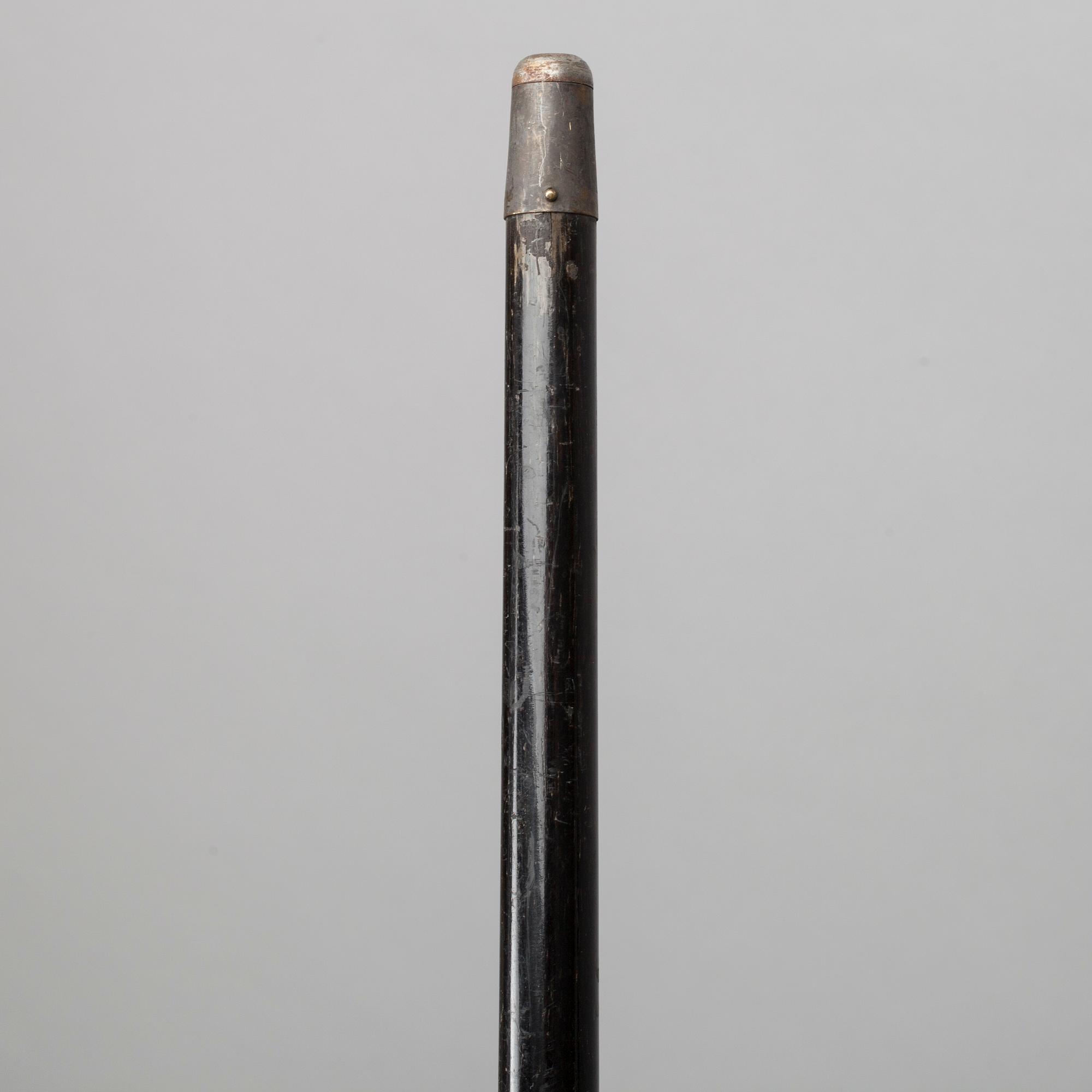 PROMENADKÄPPAR, 2 st, silverhandtag, Koivula, Viborg 1924, Kultakeskus Tavastehus 1944.
