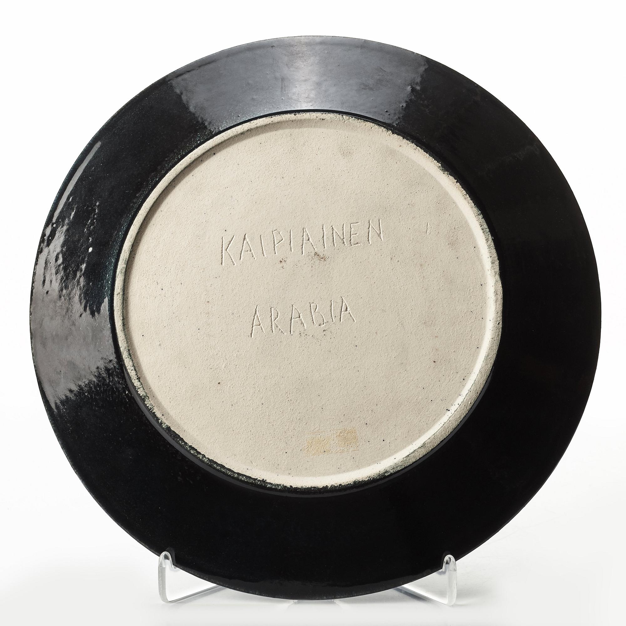 Birger Kaipiainen, a stoneware dish, Arabia, Finland.