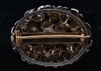 BROOCH, old cut diamonds c. 3.50 ct. 14K gold, silver. Total weight 18 g.