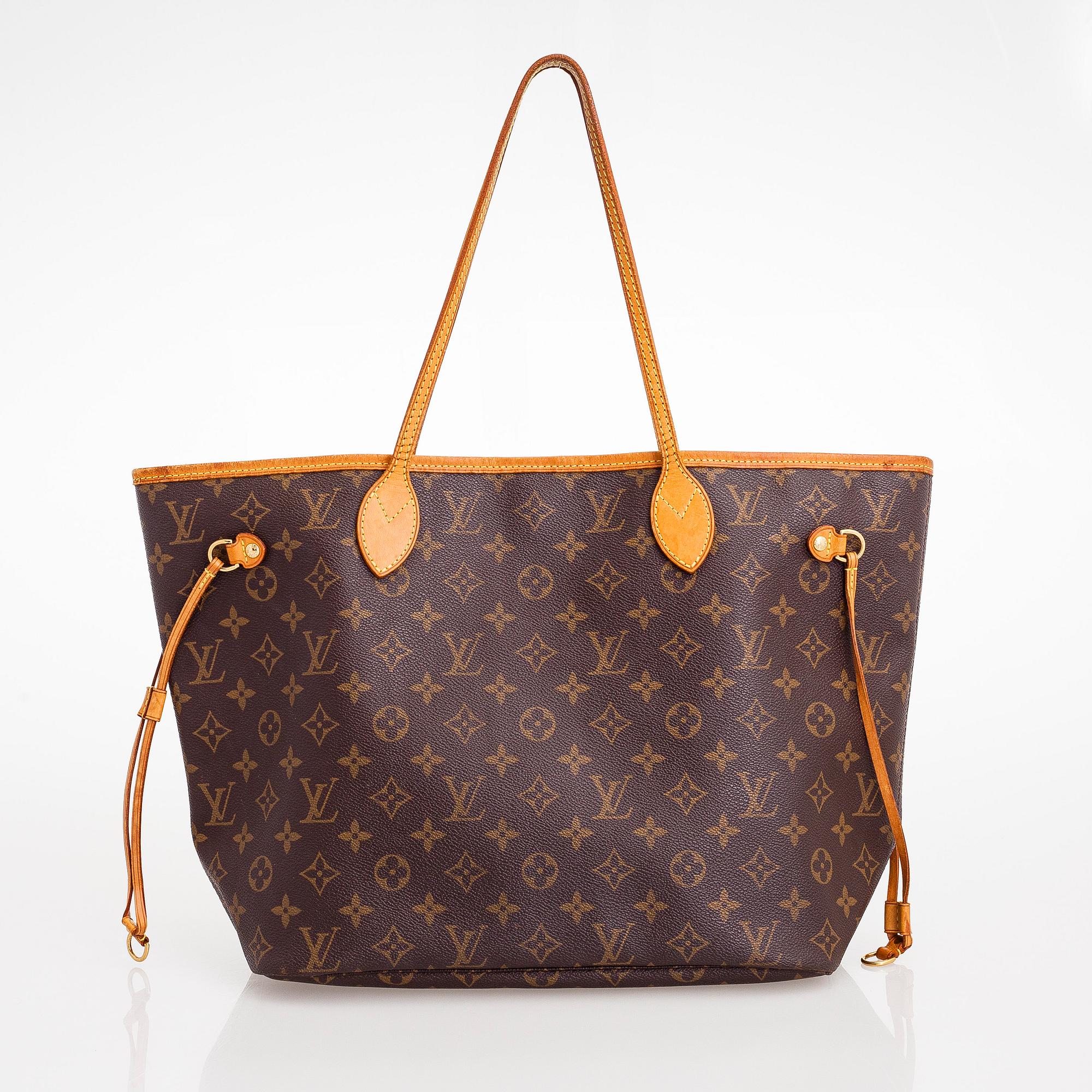 Louis Vuitton, A 'Neverfull MM' Monogram Bag.