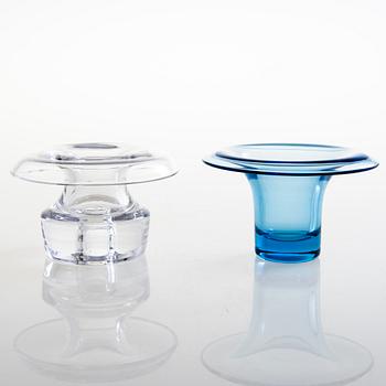 HELENA TYNELL, vaser, 2 st, signerade Helena Tynell Riihimäen Lasi Oy.