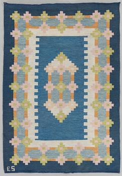 A flat weave carpet from the second half of the 20th century.