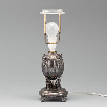 LAMPFOT, nysilver, omkring 1900.