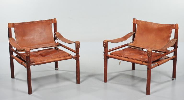 FÅTÖLJER, ett par, "Sirocco", design Arne Norell. 1900-talets andra hälft.