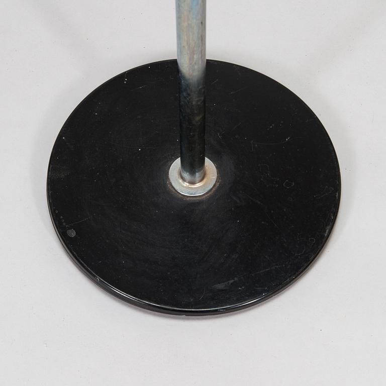 Yrjö Kukkapuro, a 1960's '100 G' floor lamp for Haimi.