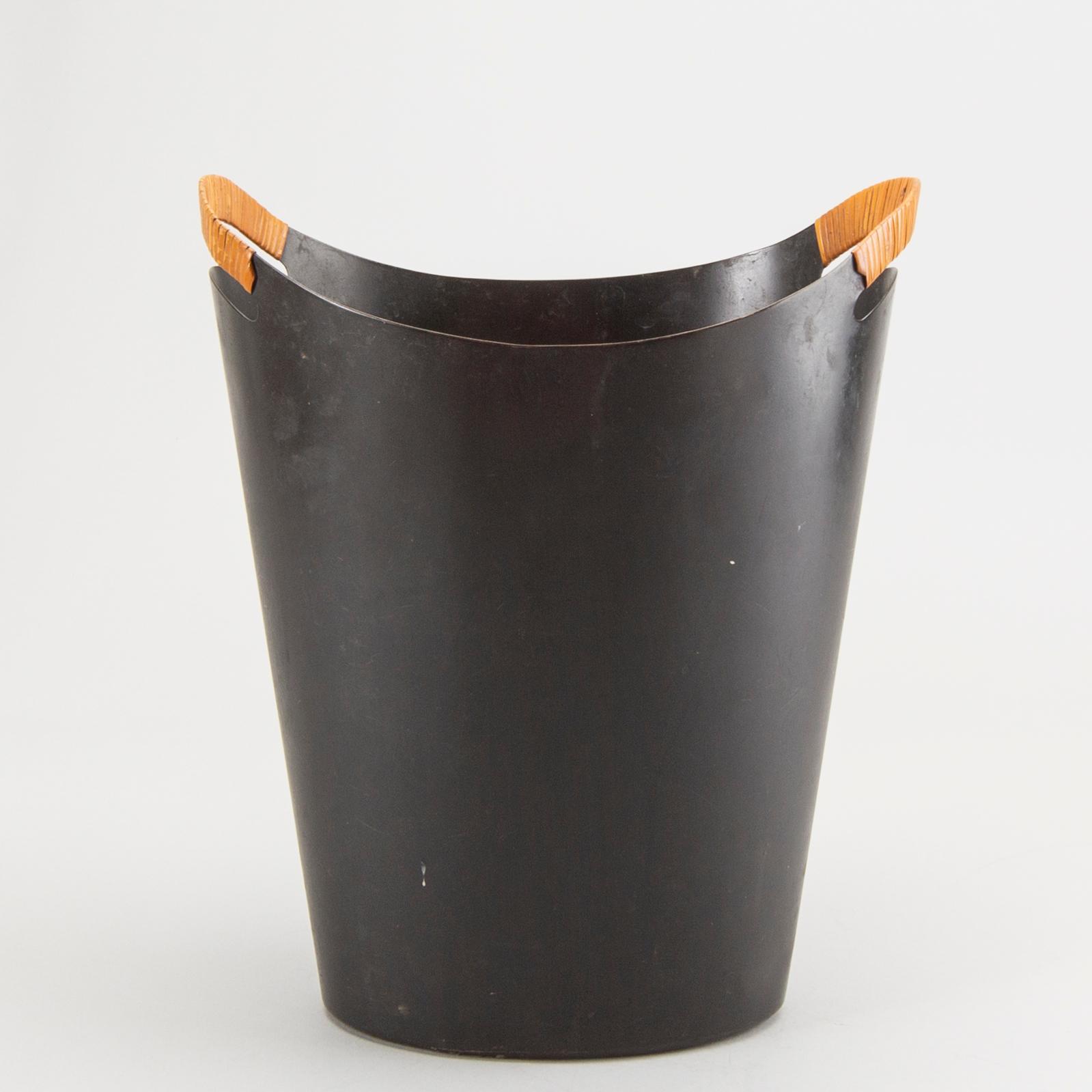 Finn Juhl, Trash, Denmark, metal, 60s.