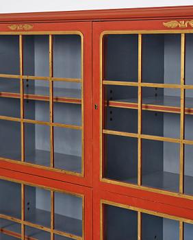 Carl Malmsten, a Swedish Grace showcase cabinet, cabinetmaker Albin Johansson, Stockholm, for Villa Kvikkjokk, 1928.