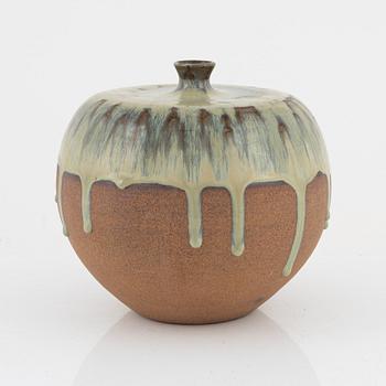 A Japanese earthenware vase,  20th century.