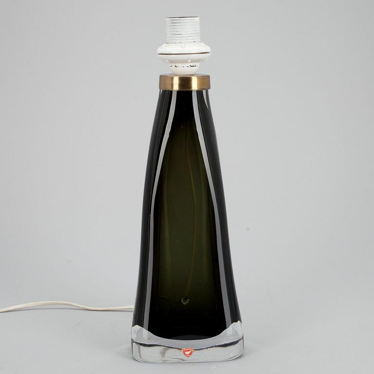 BORDSARMATUR, glas, Carl Fagerlund, Orrefors 1900-talets senare hälft.