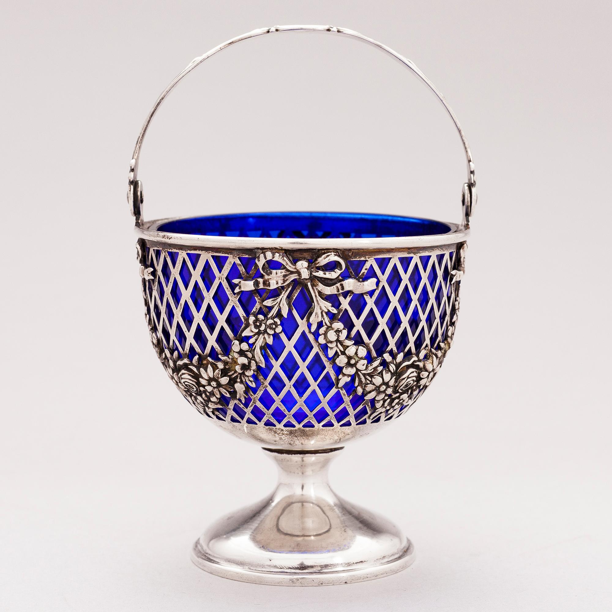 SKÅL, SERVERINGSSKED och SÅSSLEV, sterling silver, New York och Baltimore, USA 1900-talets första hälft.