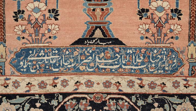 ANTIQUE TABRIZ.