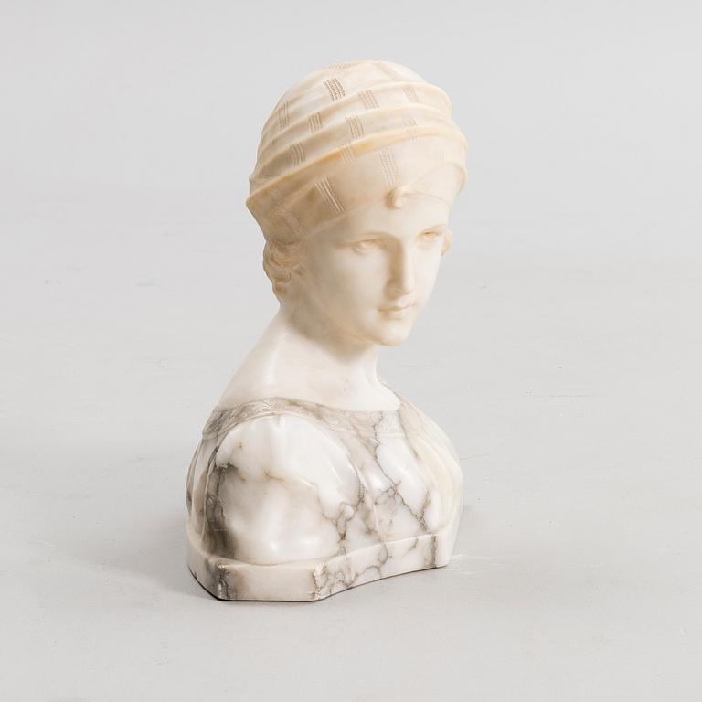 GUGLIELMO PUGI, marmorskulptur, signerad Pugi.