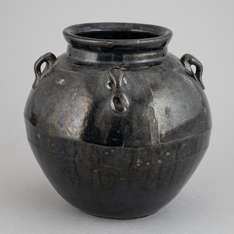 A Chinese stoneware black glazed jar, presumably 17th century or older.