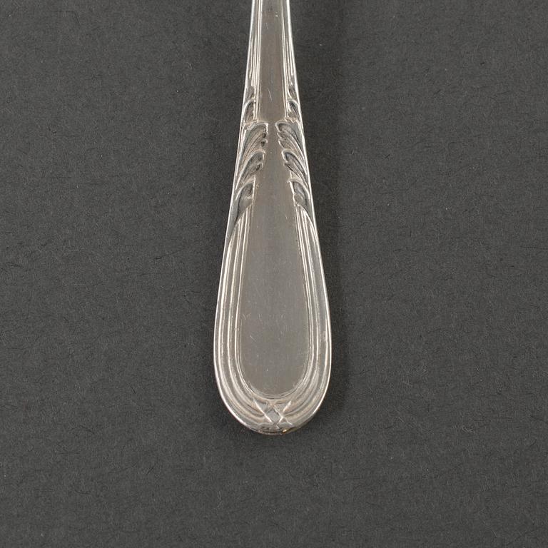 KAFFE-OCH DESSERTSKEDAR, silver, AG Dufva, Stockholm, 1924.  Totalvikt 530 gram.