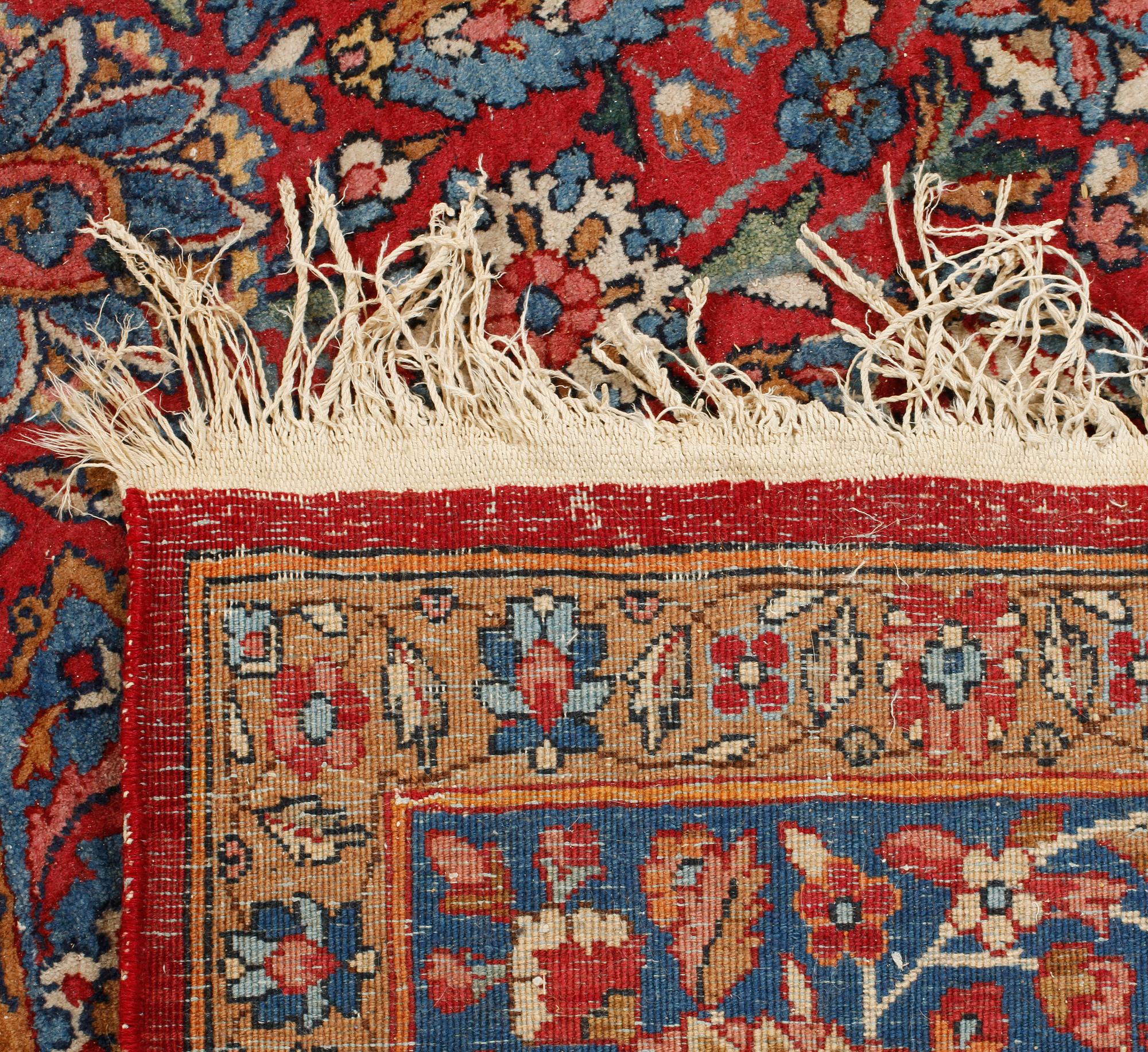 MATTA, Kirman, old/semiantik, 356 x 260 cm.