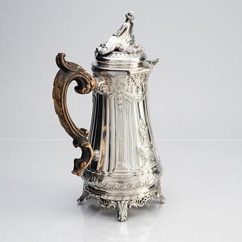 Henrik Christoffer Klint dä, troligen i samarbete med Christian Precht, kaffekanna, silver, Stockholm 1770. Rokoko.