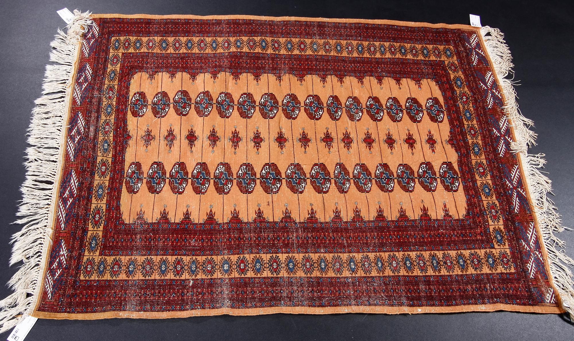 MATTA, orientalisk. 173 x 126.