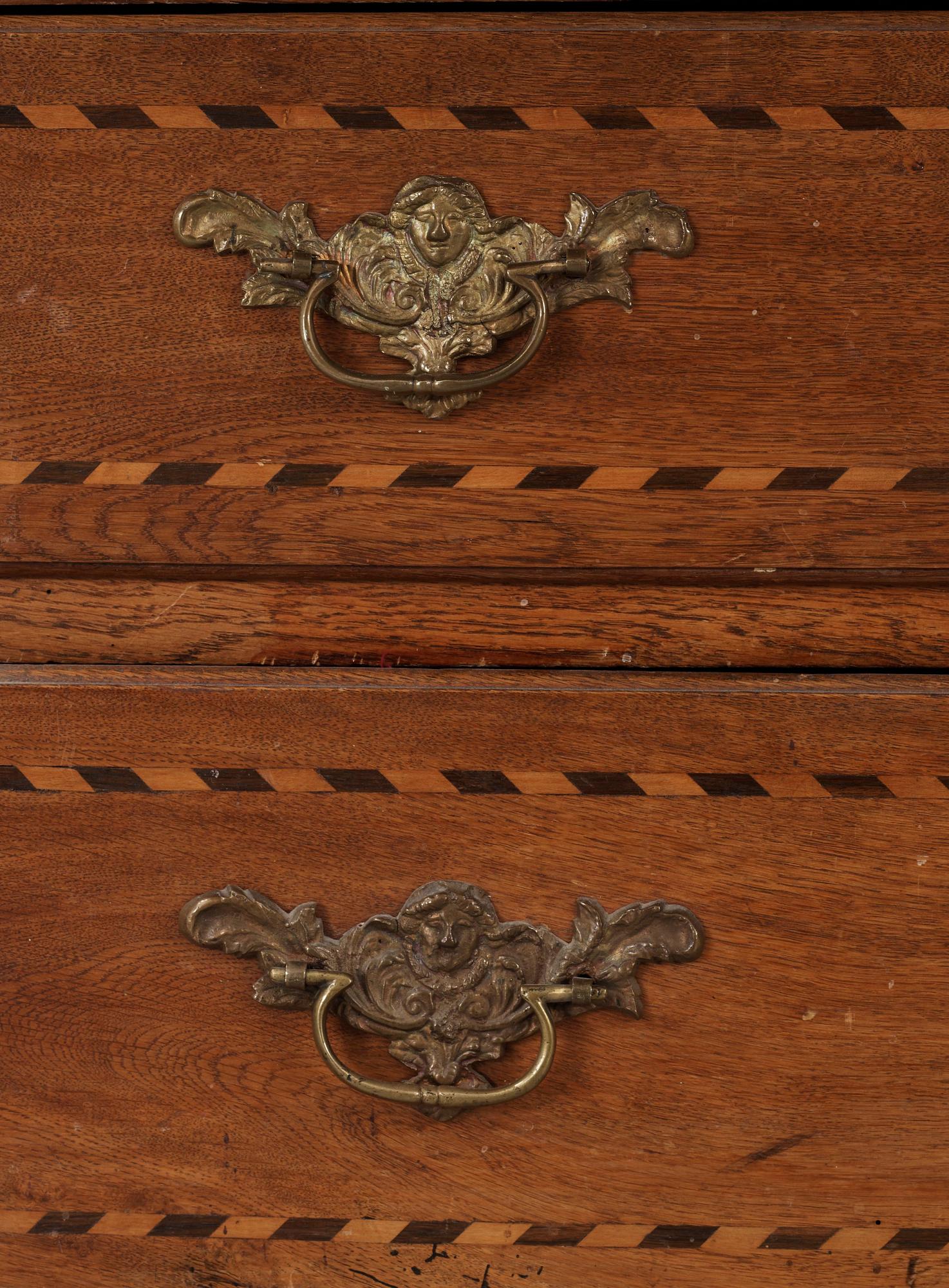 SKRIVSKÅP, senbarock, Småland, 1700-tal.