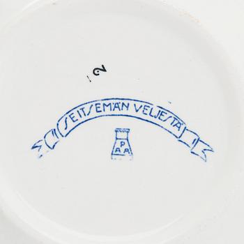 Svea Granlund, bowls, 7 pcs, "Seven Brothers", Arabia, 1928-32.