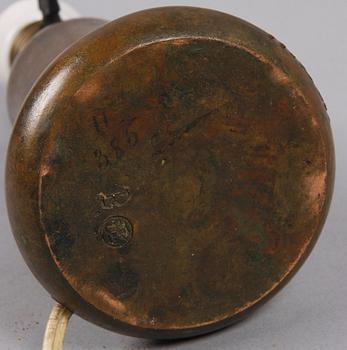 LAMPFOT, brons, Hugo Elmqvist Stockholm. 1900-talets början.