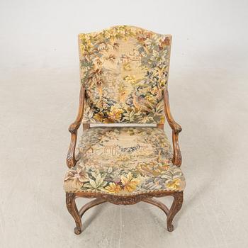 Karmstol 1900-talets första hälft.