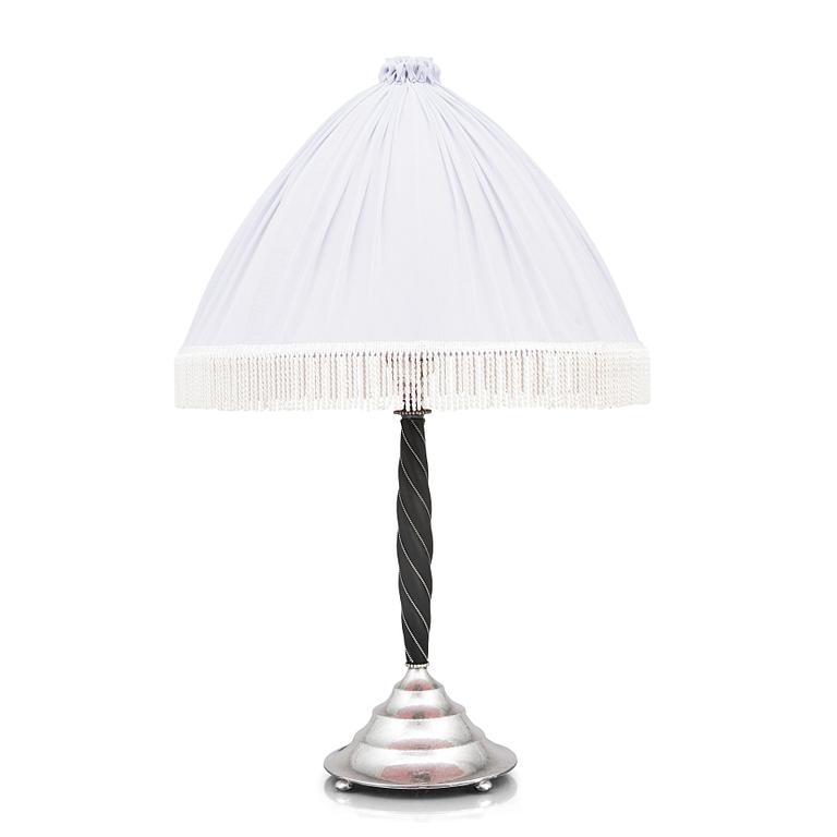 K. Anderson, bordslampa, Stockholm 1926, silver och svärtat trä.