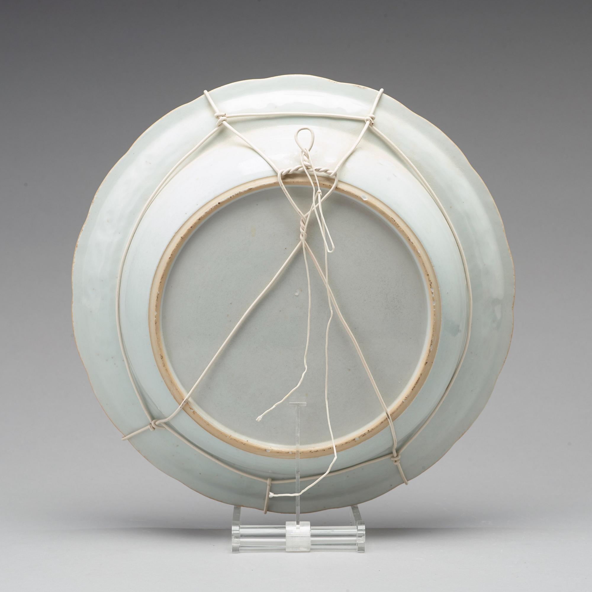 A famille rose dish, Qing dynasty, Qianlong (1736-95).