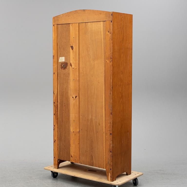 A cabinet from the early 20th century.