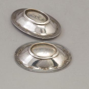 GEORG JENSEN, saltkar, ett par, silver, modell 243, jugend, Köpenhamn, 1918.