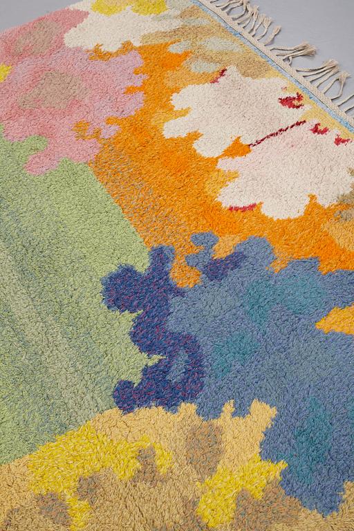 Kaisa Melanton, A CARPET, "Skärgårdsmattan", knotted pile, ca 266,5 x 185,5 cm, signed AB MMF KM.