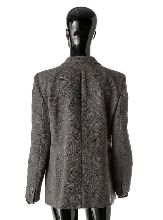 KAVAJ, Armani.