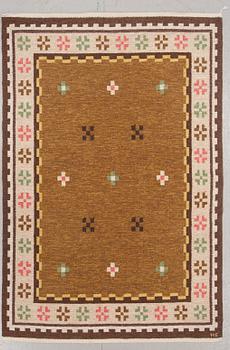 MATTA, rölakan, monogramsignerad ME, Ca 253 x 166 cm.