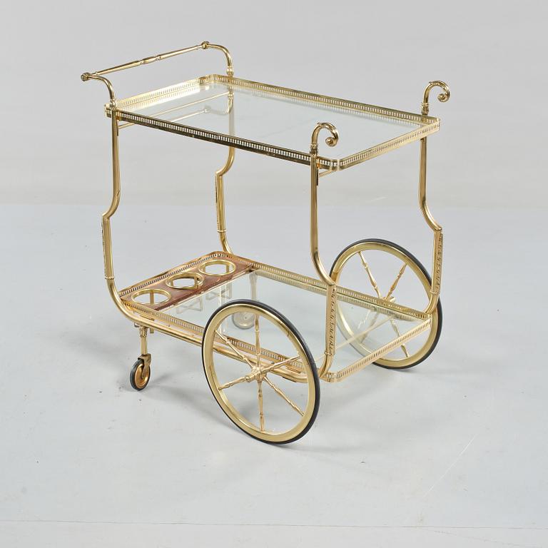 SERVERINGSVAGN, 1900-talets andra hälft.