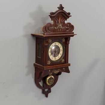 A early 20th century Clock.