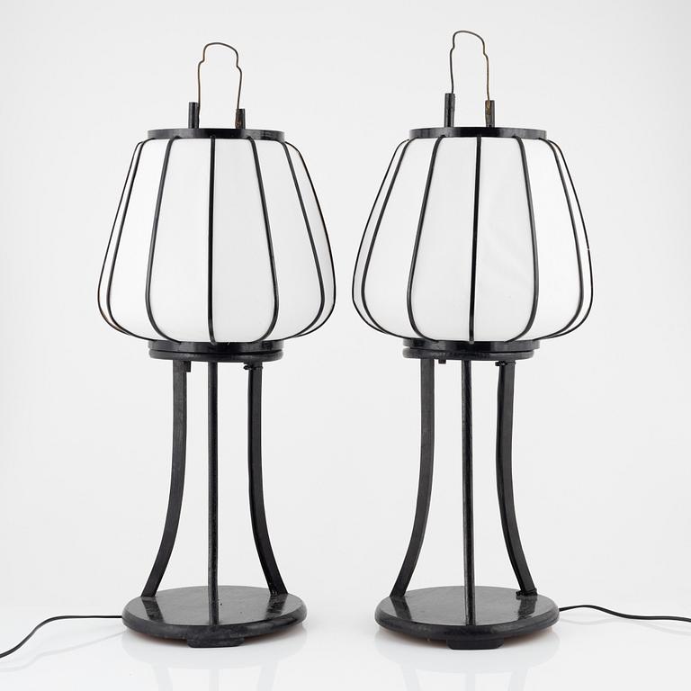A pair of Japanese  tablelamps / Andon lamps, 20th century.