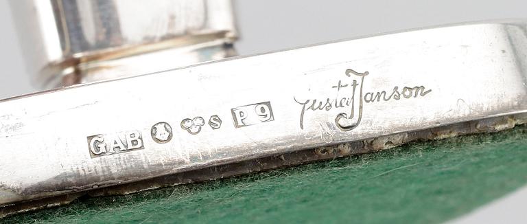 LJUSSTAKAR, ett par, silver, Gustaf Jansson, GAB, Stockholm, 1965.