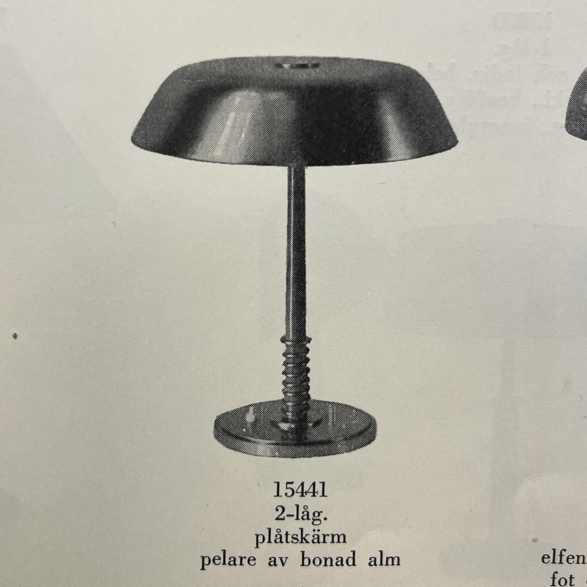 Harald Notini, a table lamp model "15441", Arvid Böhlmarks Lampfabrik, Stockholm, 1940s.
