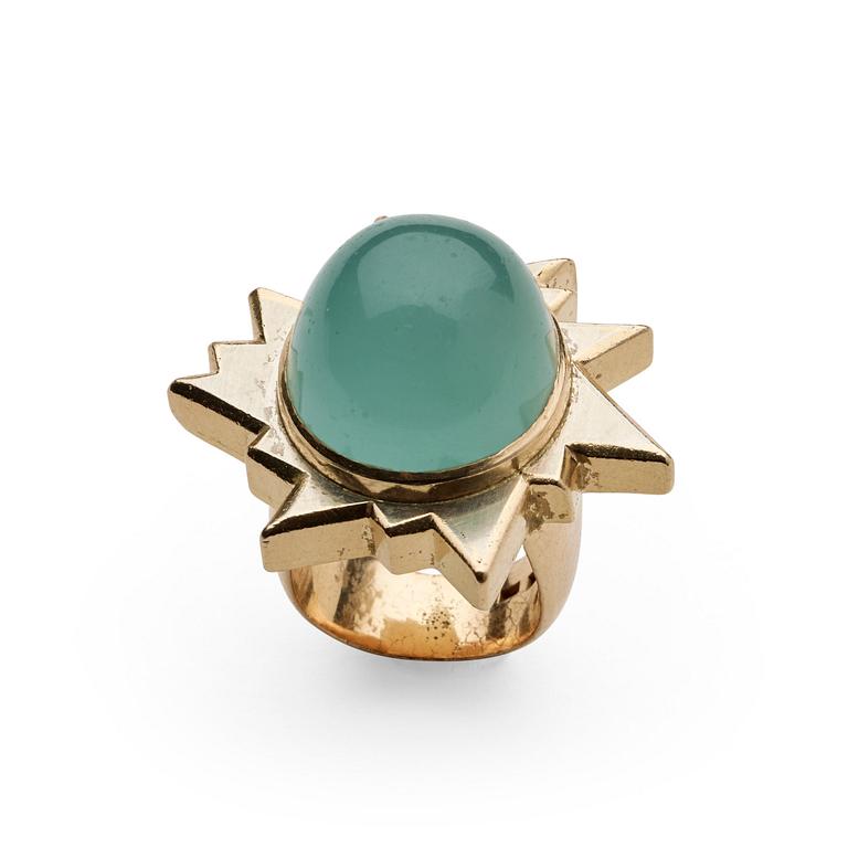 Kristian Nilsson, an 18K gold ring with a cabochon cut aquamarine, Stockholm 1979.