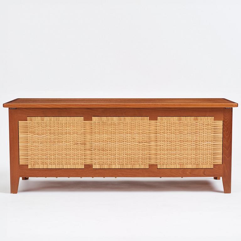 Kai Winding, a 'PH52' sideboard, Poul Hundevad, Denmark 1950-60s.