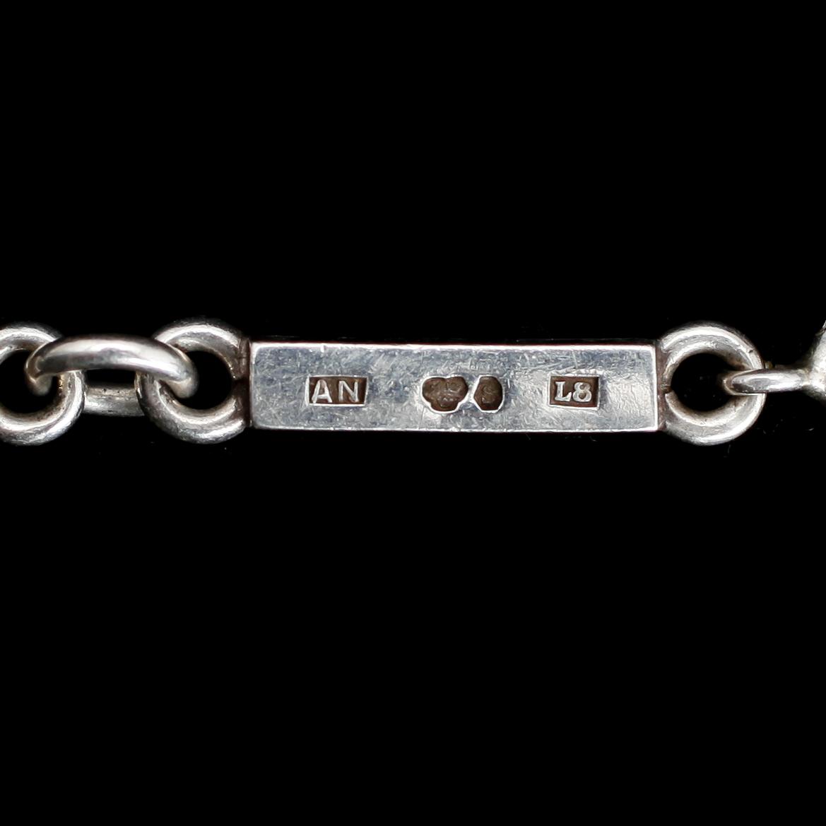 ARMBAND, silver, Wiwen Nilsson, 1937. Vikt ca 14 gram.