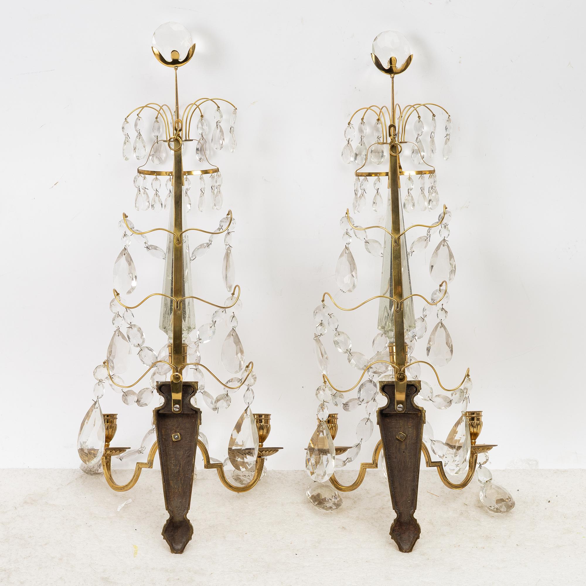 Wall lights, a pair, Gustavian style, 20th century.