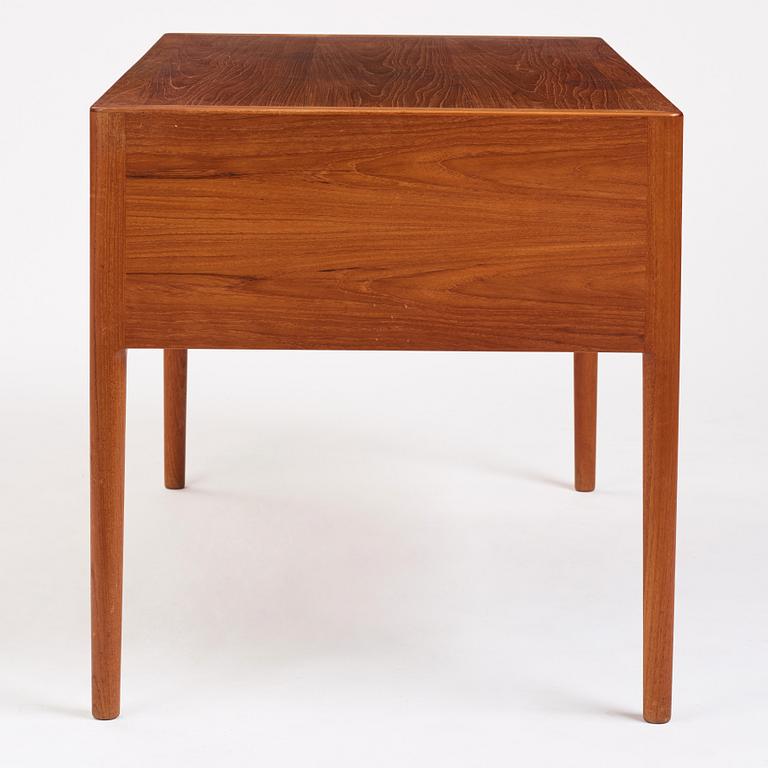Hans J. Wegner, skrivbord  "JH -573", Johannes Hansen, Danmark 1950-tal.